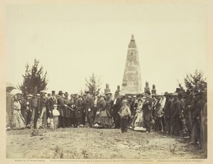 1865年6月，在布尔润战场上的纪念碑落成。 作者 威廉·莫里斯·史密斯