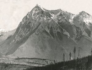 落基山脉：加拿大尖峰山总理山，1895年。