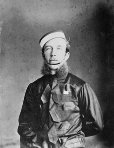1870年代马德拉斯骑兵制服队长Willoughby W. Hooper