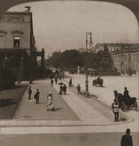 林登大街（Unter den Linden），柏林，1903年。 作者 作品和太阳雕塑工作室