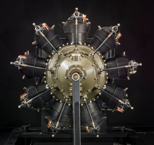 莱特旋风P-1，径向9引擎，约1925年。 作者 莱特航空
