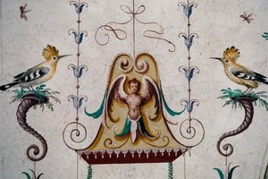 鸟类，意大利皮埃蒙特萨卢佐曼塔城堡怪诞大厅拱顶壁画细节（16世纪）。