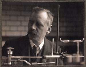 Herbert Brereton Baker，英国化学家 作者 费迪南德·乔治·沃尔德米勒