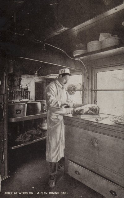 正在 L 号和西北号餐车工作的厨师（黑白照片） 作者 （之后）英国摄影师