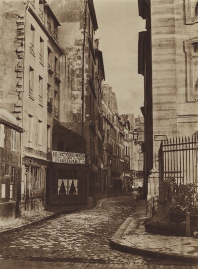 1865 年的圣克里斯托夫街，取自 rue de la Cite（黑白照片） 作者 （之后）法国摄影师