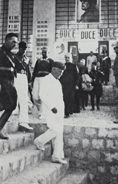 专辑 "Duce"：贝尼托-墨索里尼在西西里岛正式访问期间（黑白照片）。 作者 斯卡拉塔（A. Scarlata）