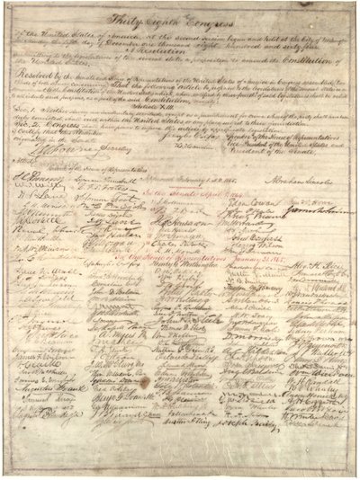 国会第十三修正案决议副本，1865 年 2 月 1 日（牛皮纸上的墨迹） 作者 亚伯拉罕·林肯