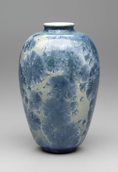 Vase 作者 阿德莱德·阿尔索普·罗宾诺（AdelaïdeAlsop Robineau）