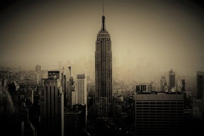 Tower,2019,(photography) 作者 亚历克斯·卡明克