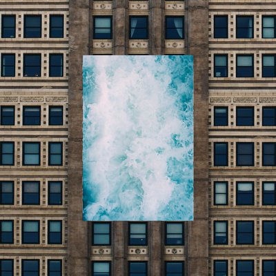 waterfall,2019,(collage,found objects) 作者 亚历克斯·卡明克