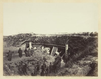 讲坛》，北卡罗来纳州费舍尔堡，1865年1月。 作者 亚历山大·加德纳