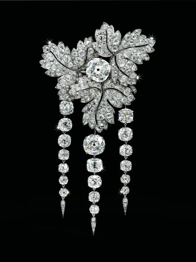 “栗叶”胸针，约1855年 作者 阿尔弗雷德·巴普斯特