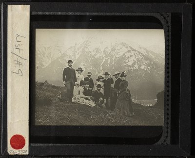 家人和朋友在Mittenwalk，约1884年。 作者 阿尔弗雷德·斯蒂格利茨