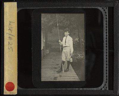 无题霍华德与钓鱼杆，1910或1912年。 作者 阿尔弗雷德·斯蒂格利茨