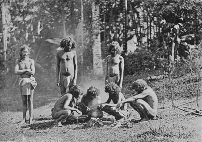 Veddahs or Wild Men，c1890，1910年 作者 阿尔弗雷德·威廉·阿曼杜斯板