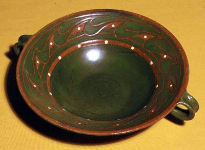 陶器碗，1897-1900（陶器） 作者 阿尔弗雷德·威廉·芬奇
