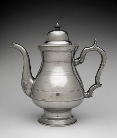 茶壶c。 1829-1842（不列颠尼亚金属） 作者 艾伦·波特