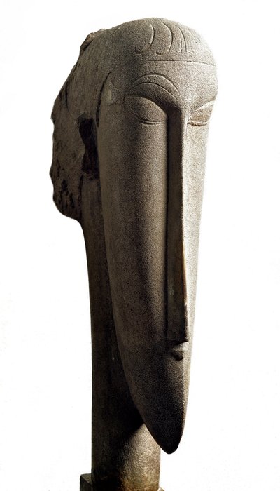 头。 头。 阿梅迪奥·莫迪利亚尼 (Amedeo Modigliani) 的雕塑 (1884-1920) 作者 阿梅代奥·莫迪利亚尼