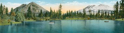 Panorama of Mount Shasta and Black Butte (photo) 作者 美国摄影师（后）