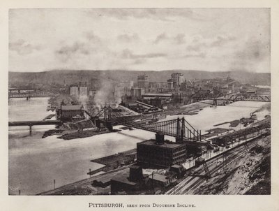 匹兹堡。从Duquesne Incline看到的匹兹堡（黑白照片）。 作者 美国摄影师（后）