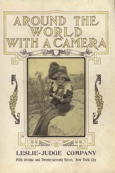 Title-page illustration for Around the World with a Camera (b/w photo) 作者 美国摄影师（后）