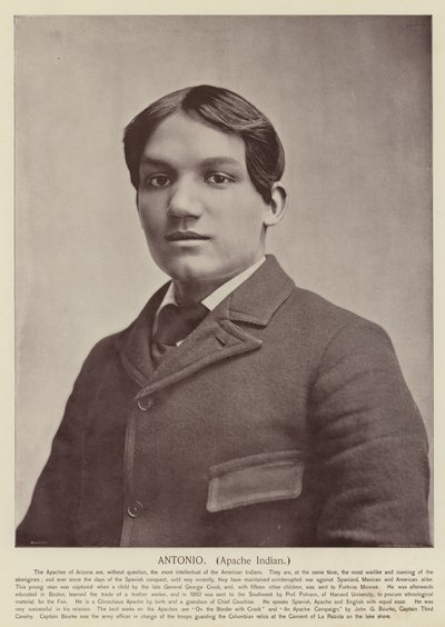 Antonio，Apache印第安人 作者 American Photographer