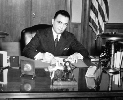 J. Edgar Hoover (1895-1972) 1935（黑白照片） 作者 美国摄影师