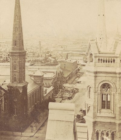 从市政厅看北布罗德街，选自 "卡斯特纳剪贴簿收藏"，约 1875 年（相册印刷品） 作者 美国摄影师