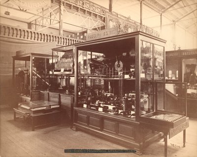 Rudolph Koenigs展览，哲学仪器，主要展览，百年国际展览，费城，1876年（银蛋白印刷品） 作者 美国摄影师