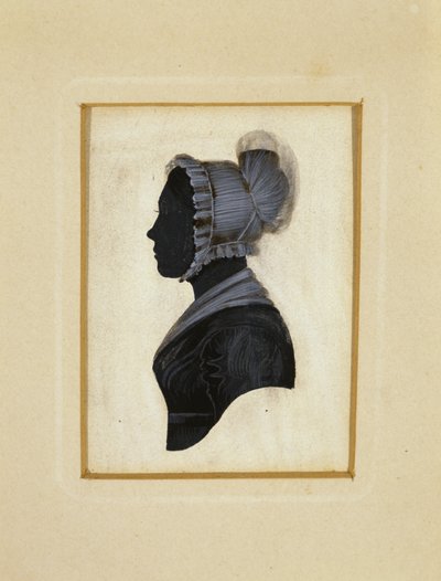 一位女士的剪影，约1830-1840年（编织纸上的黑色墨水与棕色和白色粉笔勾勒）。 作者 美国学校