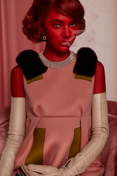 鲁比_05，2015 年（摄影） 作者 