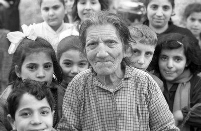 儿童的马奇拉、 作者 