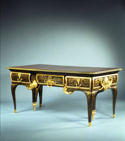 路易十四办公桌 作者 Andre Charles Boulle