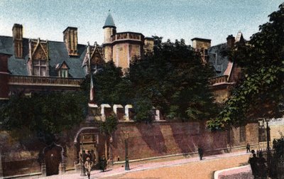 巴黎：克鲁尼博物馆的景色。 1920 年在巴黎市“艺术相册”中的照片。 私人收藏。 作者 匿名匿名