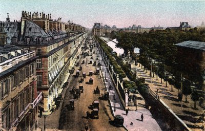 Paris: view of the traffic on rue de Rivoli, towards the Louvre. Photograph of 1920 in “” Artistic Album”” of the city of Paris. Private collection. 作者 匿名匿名