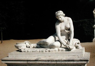 Nymp with a Shell，来自Parterre de Latone 作者 安托万·考耶索
