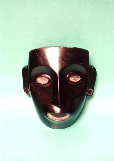 面膜（玄武岩） 作者 阿兹台克人