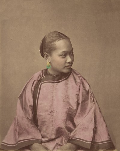 来自上海的女孩，1870年代。 作者 雷蒙德·冯·斯蒂夫男爵