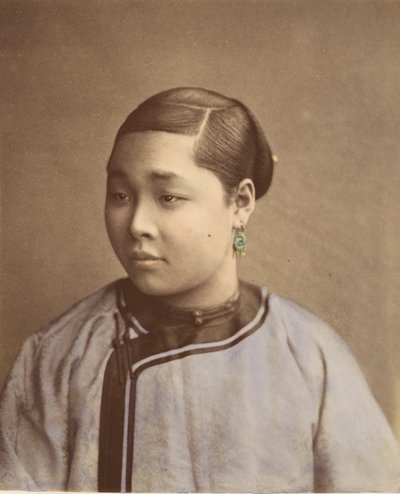 来自上海的女孩，19世纪70年代。 作者 雷蒙德·冯·斯蒂夫男爵