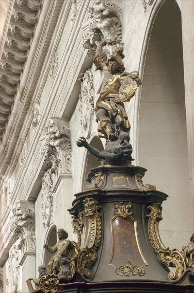 讲坛，也被称为Verity的Pulpit，细节：圣迈克尔和龙，1749年（镀金，木材镶嵌）（另见252679和252681） 作者 巴伐利亚学校
