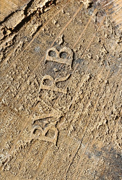 路易十五便桶，约1740年（ormolu安装的中国黑色，彩色和镀金漆，蛇纹石，大理石和弗尼斯） 作者 伯纳德·范·里森堡