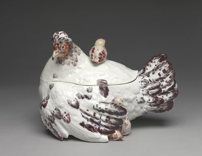 切尔西瓷器厂的母鸡和小鸡图琳，约1755年 作者 英国学校