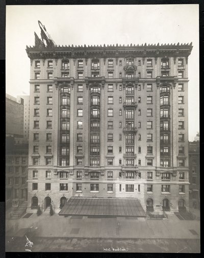 Hotel Woodstock酒店位于纽约州西43街127号，1911年或1912年（银色明胶印刷） 作者 拜伦公司