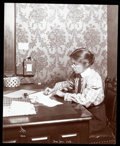 Miss Helen Marot，1904年（银色明胶印刷） 作者 Byron Company