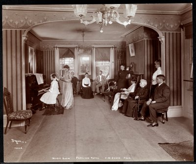 1903年，新泽西州雷德班的Janer&39;s Pavilion酒店音乐室演奏（银色明胶印刷） 作者 拜伦公司