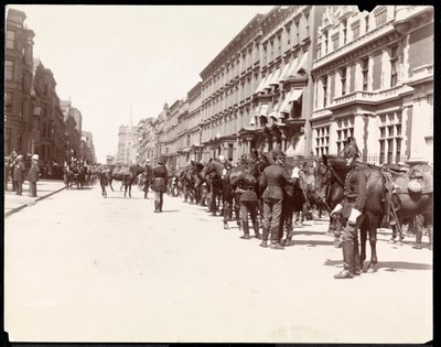 总督的工作人员等待李鸿昌抵达1896年纽约34街华尔道夫酒店（银色明胶印刷） 作者 拜伦公司