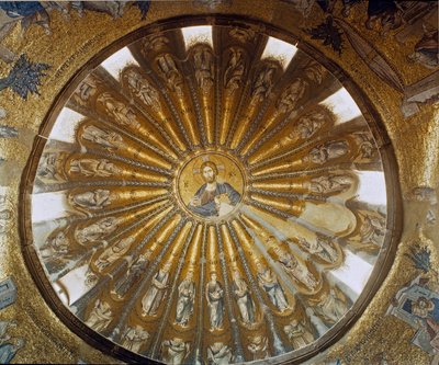 土耳其，伊斯坦布尔，乔拉的圣救主教堂（Holy Savior-in-Chora）（Karyie Camii）。中厅的南穹顶，中间是基督。拜占庭艺术在1315至1321年间实现。 作者 拜占庭