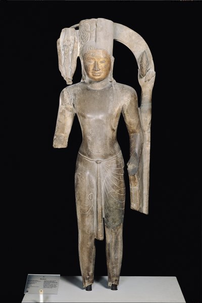 来自Angkor Borei（砂岩）的Harihara，Phnom Da Style的立像 作者 柬埔寨学派