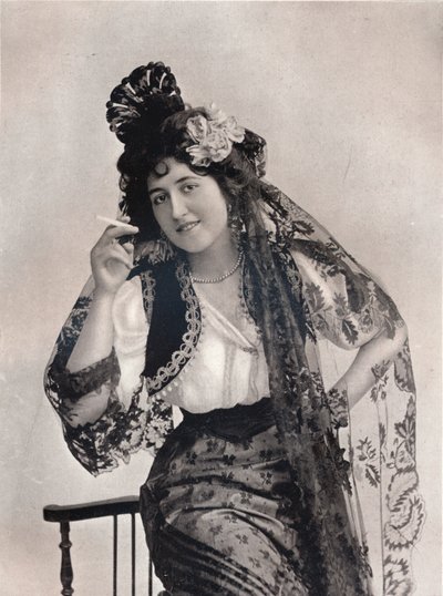 Rita Jolivet小姐"，约1903年。 作者 坎贝尔和格雷