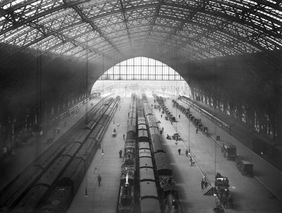 伦敦卡姆登的圣潘克拉斯车站，1895年 作者 金宝出版社有限公司